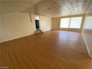 7656 Hart Dr in North Fort Myers, FL - Building Photo - Building Photo