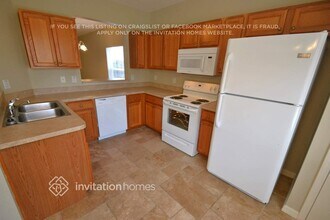 10301 Lakeside Vista Dr in Riverview, FL - Foto de edificio - Building Photo