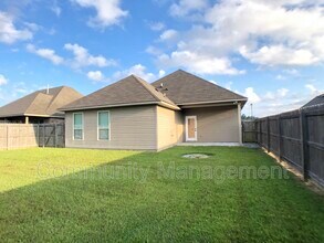 13838 Ponderosa Dr in Denham Springs, LA - Building Photo - Building Photo