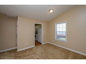 1624 Emma St in Augusta, GA - Foto de edificio - Building Photo