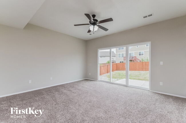 4634 Keagster Dr in Colorado Springs, CO - Foto de edificio - Building Photo