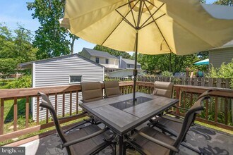 1196 Spruce Ave in Shady Side, MD - Building Photo - Building Photo