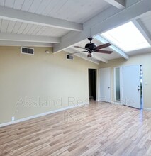 805 Tully Rd-Unit -19 in Modesto, CA - Building Photo - Building Photo