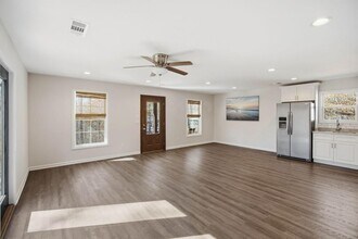 7621 Maple Pl in Murrayville, GA - Building Photo - Building Photo