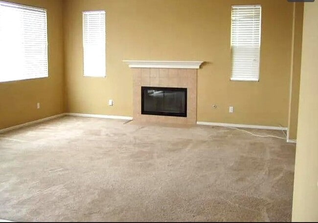 35471 Snead St in Beaumont, CA - Building Photo - Building Photo