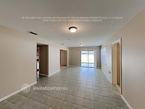 12404 N Blvd in Tampa, FL - Building Photo - Building Photo