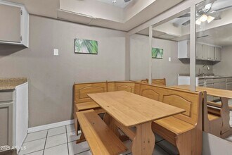 948 S Alma School Rd in Mesa, AZ - Building Photo - Building Photo