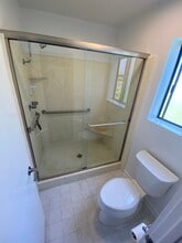 1321 California Ave in Santa Monica, CA - Foto de edificio - Building Photo