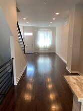 2304 Mercer St in Philadelphia, PA - Building Photo - Building Photo
