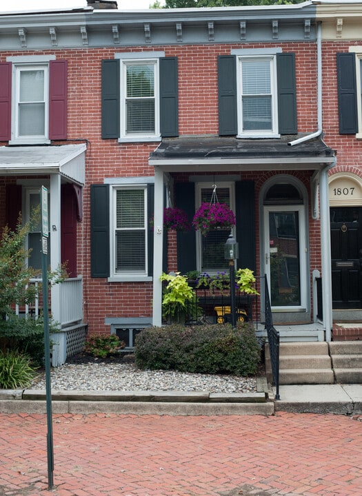 1809 Lovering Ave in Wilmington, DE - Foto de edificio