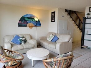 2405 Kalanianaole St in Hilo, HI - Building Photo - Building Photo
