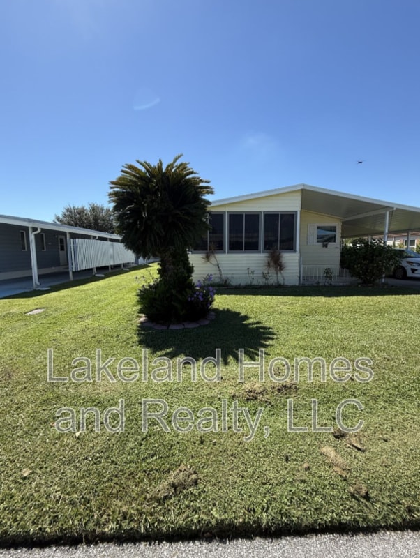 1811 Sherwood Hill Dr in Lakeland, FL - Building Photo - Building Photo