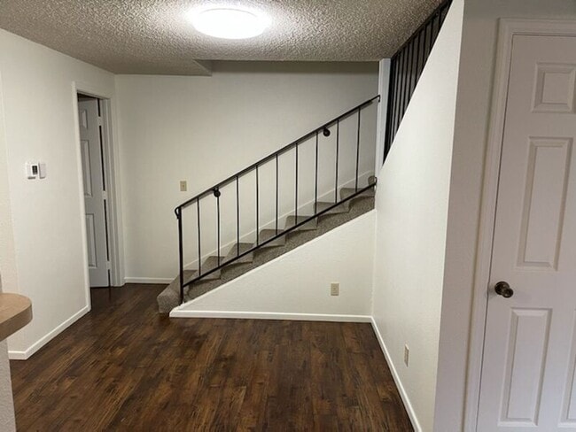 4276 Meadowbrook Ct NE in Keizer, OR - Building Photo - Building Photo