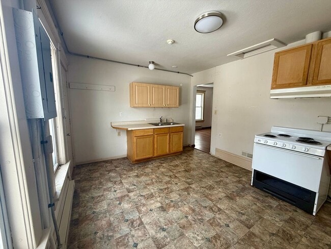 property at 724 Washington St