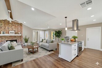 2103 Woodway Dr in New Caney, TX - Building Photo - Building Photo