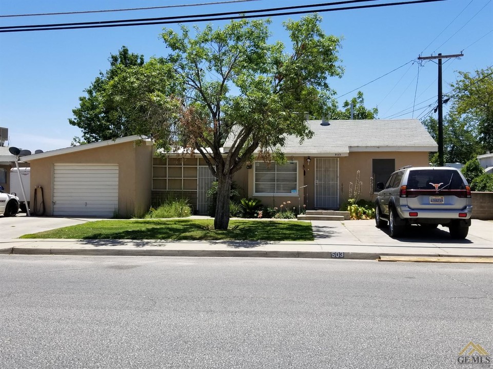 503 Belle Ave in Bakersfield, CA - Building Photo