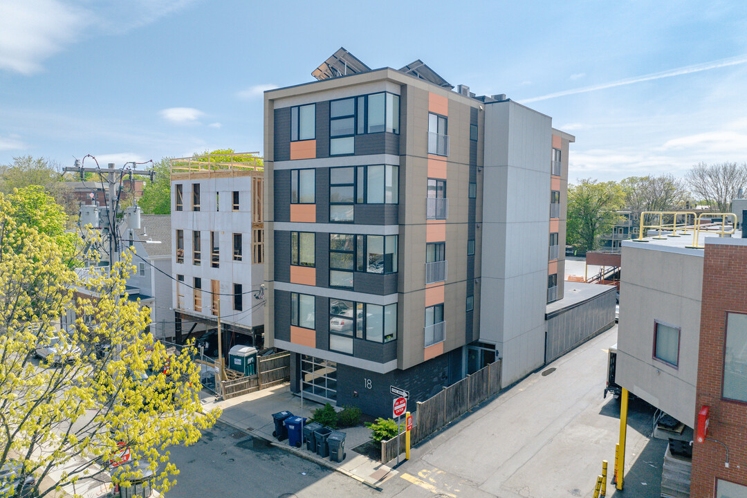 Porter Square Lofts in Cambridge, MA - Foto de edificio