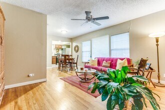 855 Rittiman Rd in San Antonio, TX - Building Photo - Building Photo
