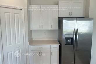 4319 Palatina Way in North Fort Myers, FL - Foto de edificio - Building Photo