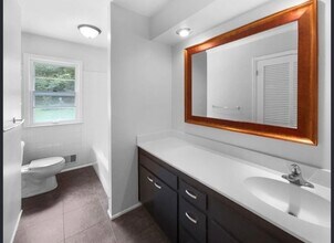 119 W 104th Ter in Kansas City, MO - Building Photo - Building Photo