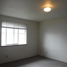 1265 NE Purcell Blvd in Bend, OR - Foto de edificio - Building Photo
