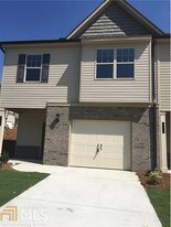 346 Turtle Creek Dr in Winder, GA - Building Photo