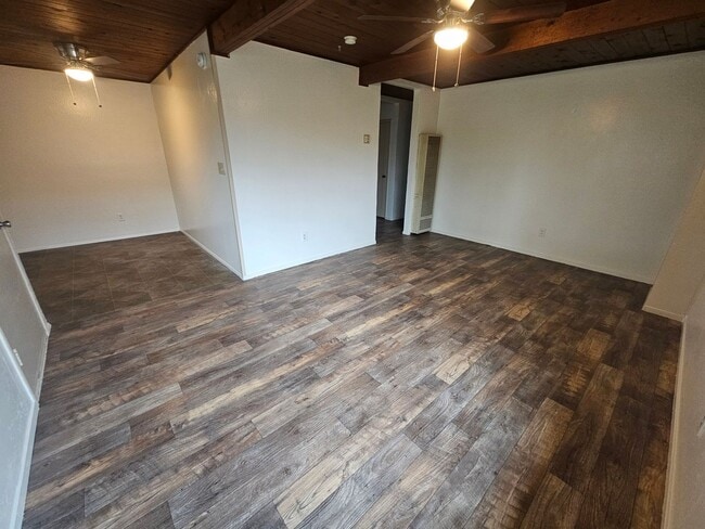 1404 Tehama St in Corning, CA - Building Photo - Building Photo