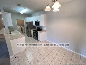 4010 Bardstown Ct in Fayetteville, NC - Building Photo - Building Photo