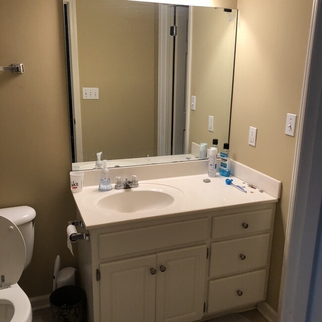 property at 112 Eagle Pt Lp