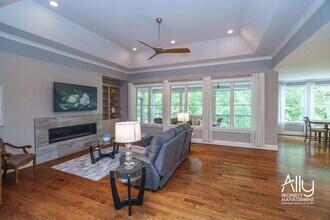 2743 Proffit Crossing Ln in Charlottesville, VA - Building Photo - Building Photo