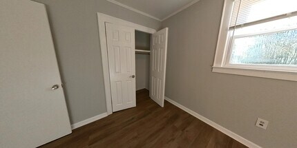 517 Lois Ln in Albemarle, NC - Foto de edificio - Building Photo