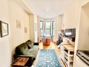 147 Appleton St, Unit 2 in Boston, MA - Foto de edificio - Building Photo