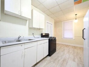 2723 Elliott Ave in Louisville, KY - Building Photo - Building Photo