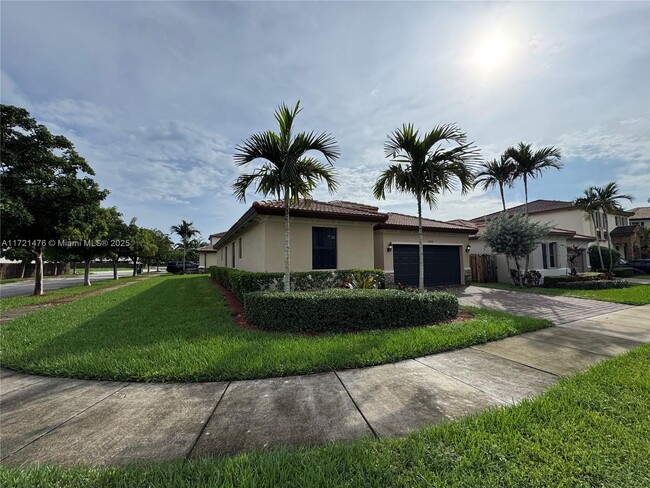 11504 SW 240th Terrace in Homestead, FL - Building Photo - Building Photo