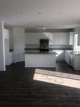 2837 Villa Catalonia Ct in Corona, CA - Building Photo - Building Photo