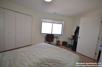 15 Webster Ave, Unit 507 in Somerville, MA - Foto de edificio - Building Photo