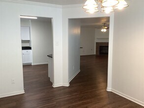 16977 Scenic Knoll in Conroe, TX - Building Photo - Building Photo