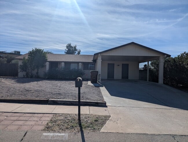 property at 3451 W Northstar Dr