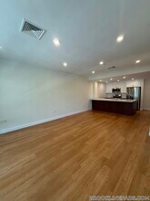 120 Gerry Rd in Brookline, MA - Building Photo - Building Photo