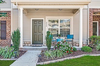 735 Tulip Grove Rd in Nashville, TN - Foto de edificio - Building Photo