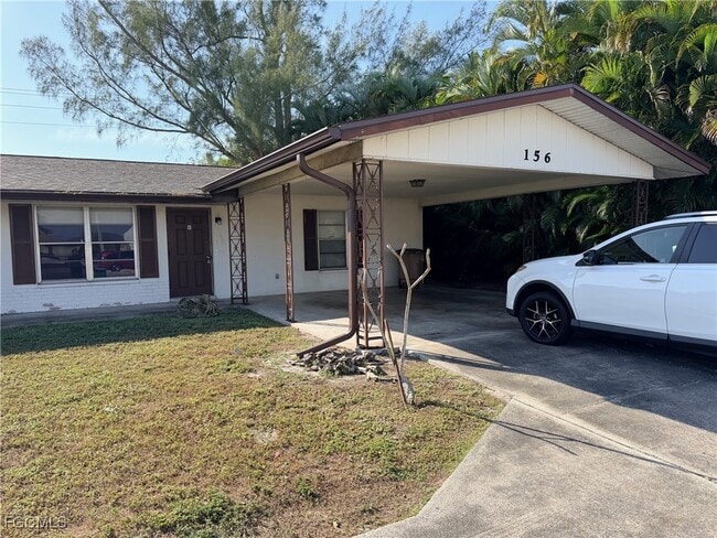 property at 156 Cape Coral Pkwy W