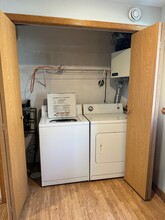 407 Glenwood Ave, Unit 1 in Mankato, MN - Building Photo - Building Photo