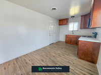 7822 Loucreta Dr in Sacramento, CA - Building Photo - Building Photo