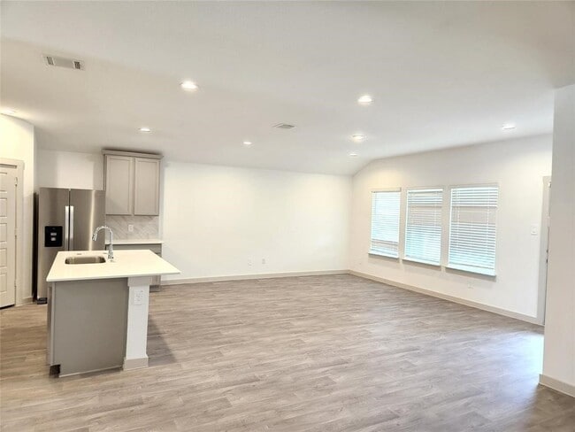 318 Serena Pk Ln in Rosharon, TX - Building Photo - Building Photo