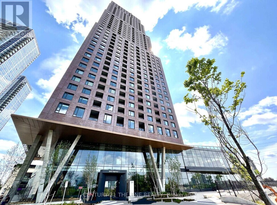 2920-2920 Hwy 7 in Vaughan, ON - Building Photo