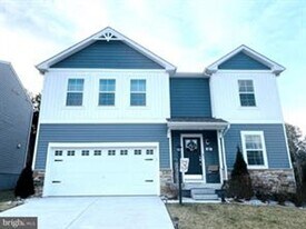 12 Belmont Pl in Falling Waters, WV - Building Photo