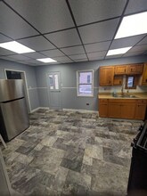 102 E Wabash Ave in New Castle, PA - Foto de edificio - Building Photo