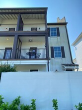 155 Dr. Michael Debakey Drive in Lake Charles, LA - Foto de edificio - Interior Photo