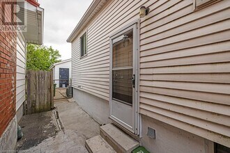 201 E 23rd St in Hamilton, ON - Building Photo - Building Photo