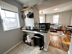 777 Parker St in Boston, MA - Building Photo - Building Photo